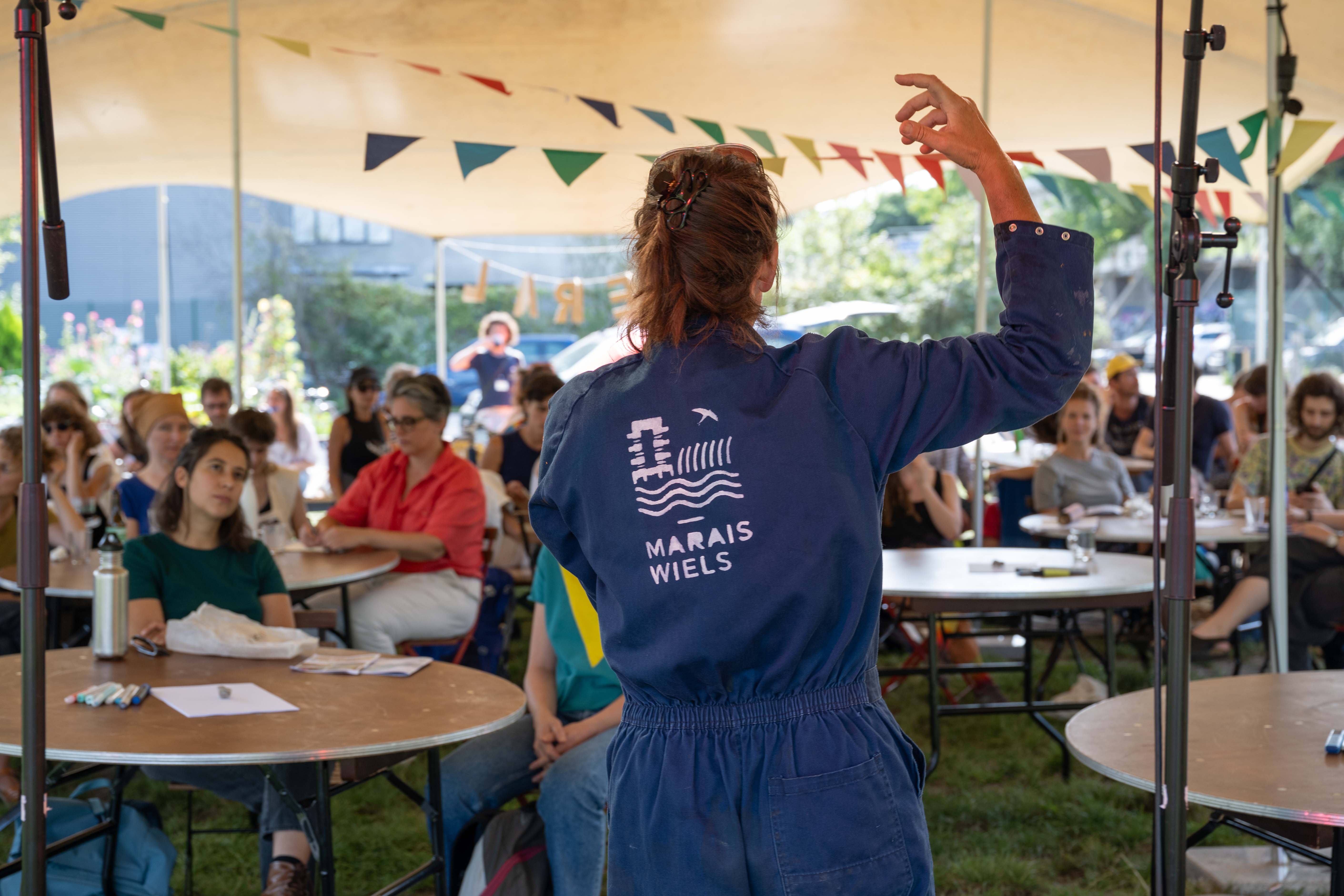 Présentation de Geneviève KInet, une Fé·e·s du Marais (image: Bea Borgers)